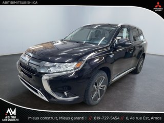 Mitsubishi Outlander PHEV  2020 à Amos, Québec - 3 - w320h240px