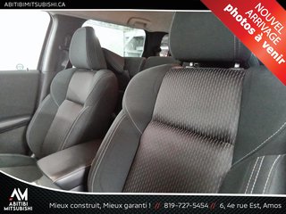 2023 Mitsubishi OUTLANDER PHEV ES in Amos, Quebec - 4 - w320h240px