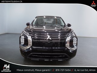 2023 Mitsubishi OUTLANDER PHEV ES in Amos, Quebec - 2 - w320h240px