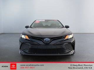 2018 Toyota Camry Hybrid LE in Moncton, New Brunswick - 2 - w320h240px