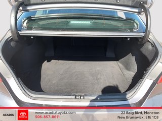 2018 Toyota Camry SE in Moncton, New Brunswick - 6 - w320h240px
