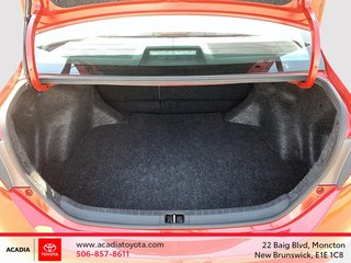 Toyota Corolla LE 2016 à Moncton, Nouveau-Brunswick - 6 - w320h240px