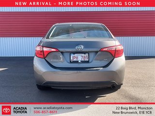 2018 Toyota Corolla LE in Moncton, New Brunswick - 3 - w320h240px