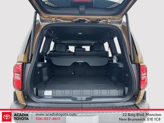 Toyota Land Cruiser Land Cruiser Premium 2026 à Moncton, Nouveau-Brunswick - 6 - w320h240px