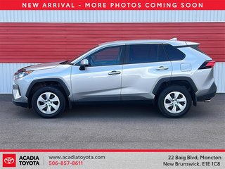 2022 Toyota RAV4 LE in Moncton, New Brunswick - 5 - w320h240px