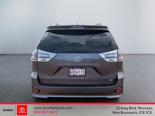 2020 Toyota Sienna SE in Moncton, New Brunswick - 3 - w320h240px