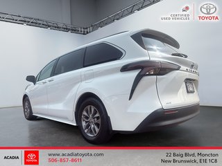 2024 Toyota Sienna LE in Moncton, New Brunswick - 4 - w320h240px
