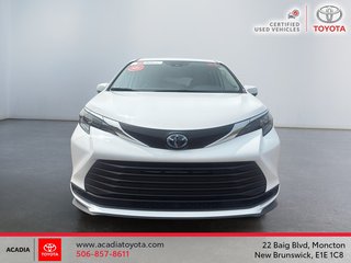 2024 Toyota Sienna LE in Moncton, New Brunswick - 2 - w320h240px