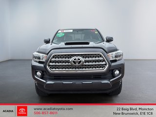 2017 Toyota Tacoma SR5 in Moncton, New Brunswick - 2 - w320h240px