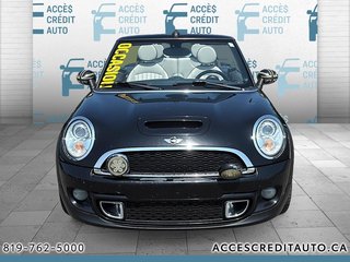2011 MINI Cooper Convertible S in Rouyn-Noranda, Quebec - 2 - w320h240px