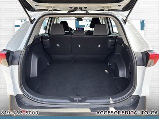 Toyota RAV4 LE 2023 à Rouyn-Noranda, Québec - 6 - w320h240px