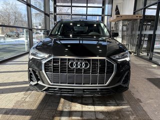 Audi Q3 Komfort 2024 à Montreal, Québec - 3 - w320h240px