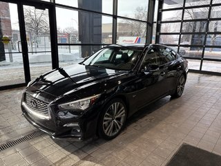Infiniti Q50  2018 à Montreal, Québec - 4 - w320h240px