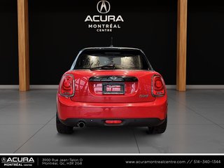 MINI 5 Door Cooper 2019 à Montreal, Québec - 3 - w320h240px