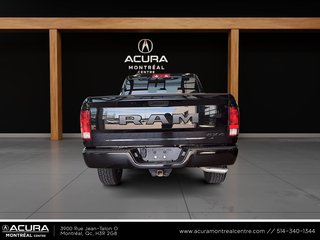 Ram 1500 Classic Express 2021 à Montreal, Québec - 3 - w320h240px