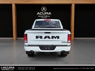 Ram 1500 Classic Express 2021 à Montreal, Québec - 3 - w320h240px