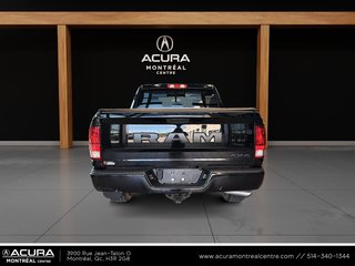 Ram 1500 Classic Express 2023 à Montreal, Québec - 3 - w320h240px