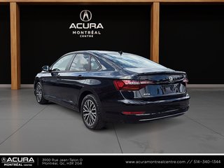 2019 Volkswagen Jetta Highline in Montreal, Quebec - 4 - w320h240px