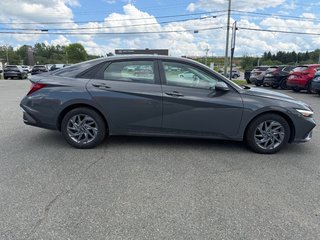 2025 Hyundai Elantra Preferred