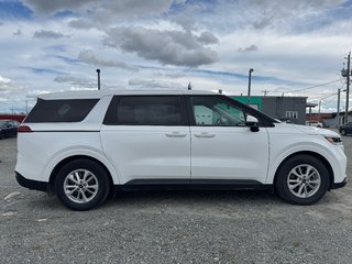 Kia Carnival LX 2022