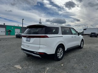 Kia Carnival LX 2022
