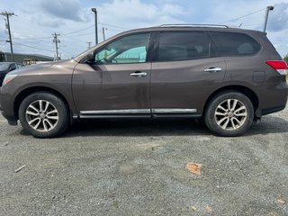 2015 Nissan Pathfinder SL