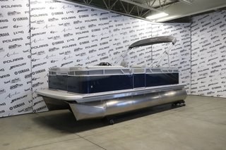 AVALON 1980 VTX CRUISE + YAMAHA 40 HP 2025
