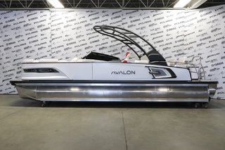 AVALON EXCALIBUR LTD 2585 QLW 3 QUILLES + MERCURY RACING 300 HP 2025