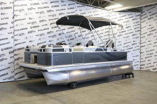 AVALON VENTURE 1975 RF + YAMAHA 40 HP 2025