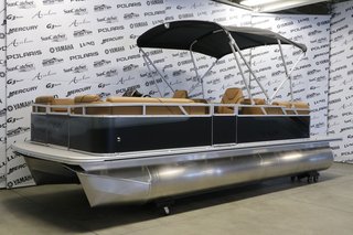 2026 AVALON VENTURE 2180 QUAD LOUNGER + YAMAHA 70 HP