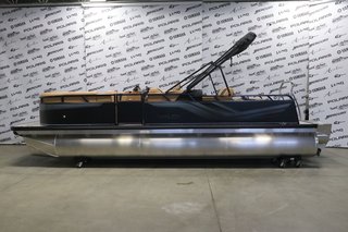 2025 AVALON VENTURE 2385 VRB 3 QUILLES + MERCURY 150 HP