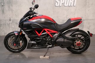 2013 Ducati Diavel Carbon ABS