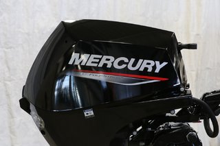 Mercury MOTEUR HORS-BORD 15 HP À DÉMARREUR ÉLÈCTRIQUE 2024