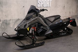 Polaris PATRIOT BOOST INDY VR1 DYNAMIX 137 SNOWCHECK (EXCLUSIF) 2025