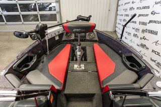 SKEETER BATEAU DE PÊCHE SOLERA 189 + YAMAHA VMAX 200 HP & remorque 2019