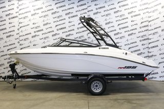 2025 Yamaha AR195