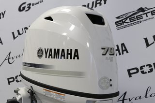 Yamaha F70LA2 BLANC, LONG (20 POUCES) 2024