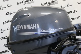 2025 Yamaha 9.9 HP LONG (20 POUCES) DEMARREUR