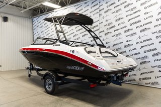 2025 Yamaha AR195