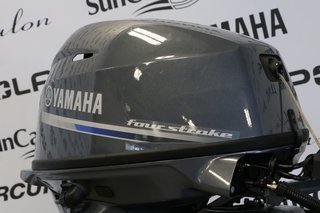 Yamaha F25SMHC COURT (15 POUCES) 2019
