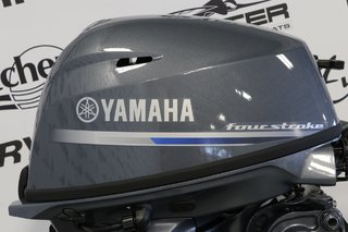 Yamaha F25SWHC COURT (15 POUCES) 2025