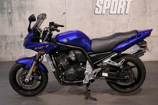 Yamaha FZ1  2005