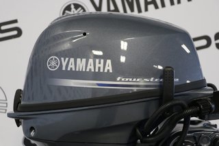 Yamaha T9.9XEB A DÉMARREUR ÉLÈCTRIQUE, EXTRA LONG (25 POUCES) 2025
