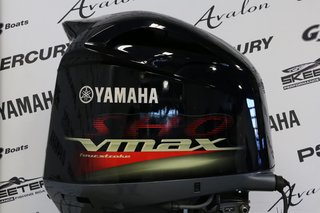 Yamaha VMAX 200 HP  2021