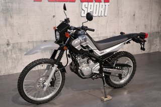 Yamaha XT250  2024