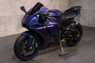 2023 Yamaha YZF-R1