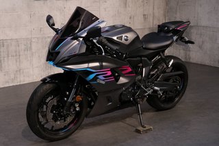 Yamaha YZF-R7  2024