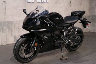 2025 Yamaha YZF-R7 (DEMO)
