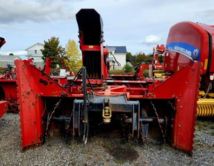 2014  2011 in Cacouna, Quebec - 3 - w320h240px