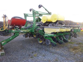 John Deere 1780  2000 à Cacouna, Québec - 5 - w320h240px